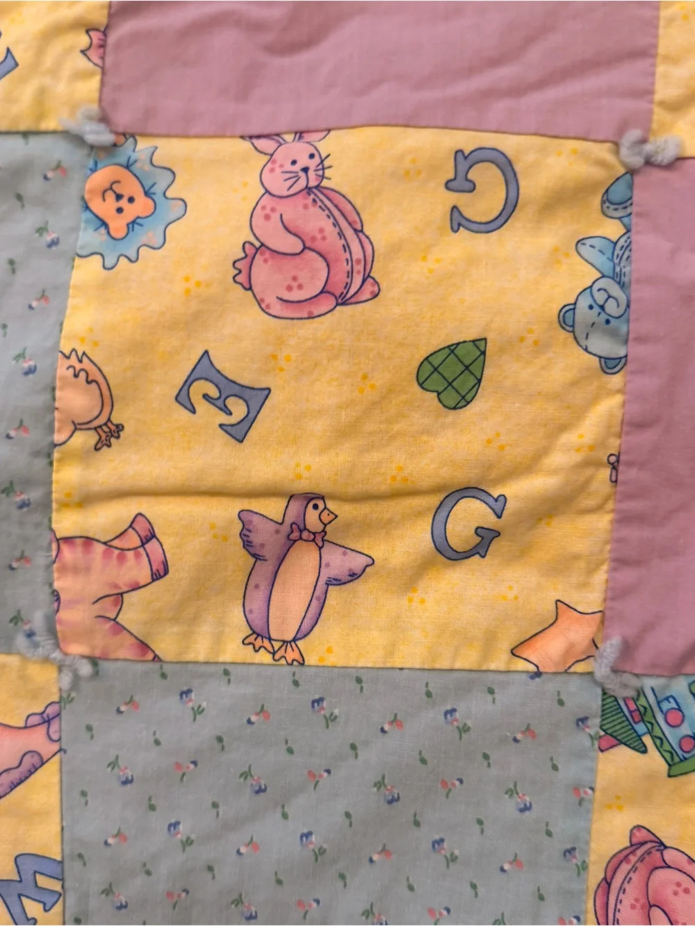 Vintage Pastel Patchwork Baby Quilt Blanket (34x45)